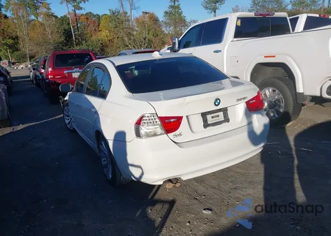 2011 BMW 328I z USA, uszkodzony, nr VIN WBAPH7C59BE683181